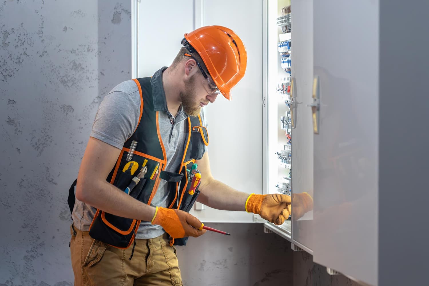 Hiremath Electroplumb technician